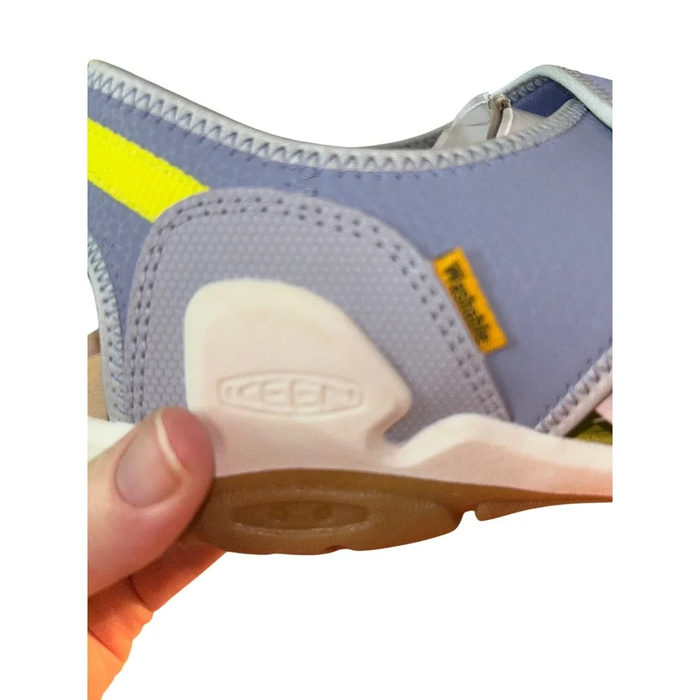KEEN Kids Size 7‎  Newport H2 Water Sandals Lilac Yellow Hook and Loop